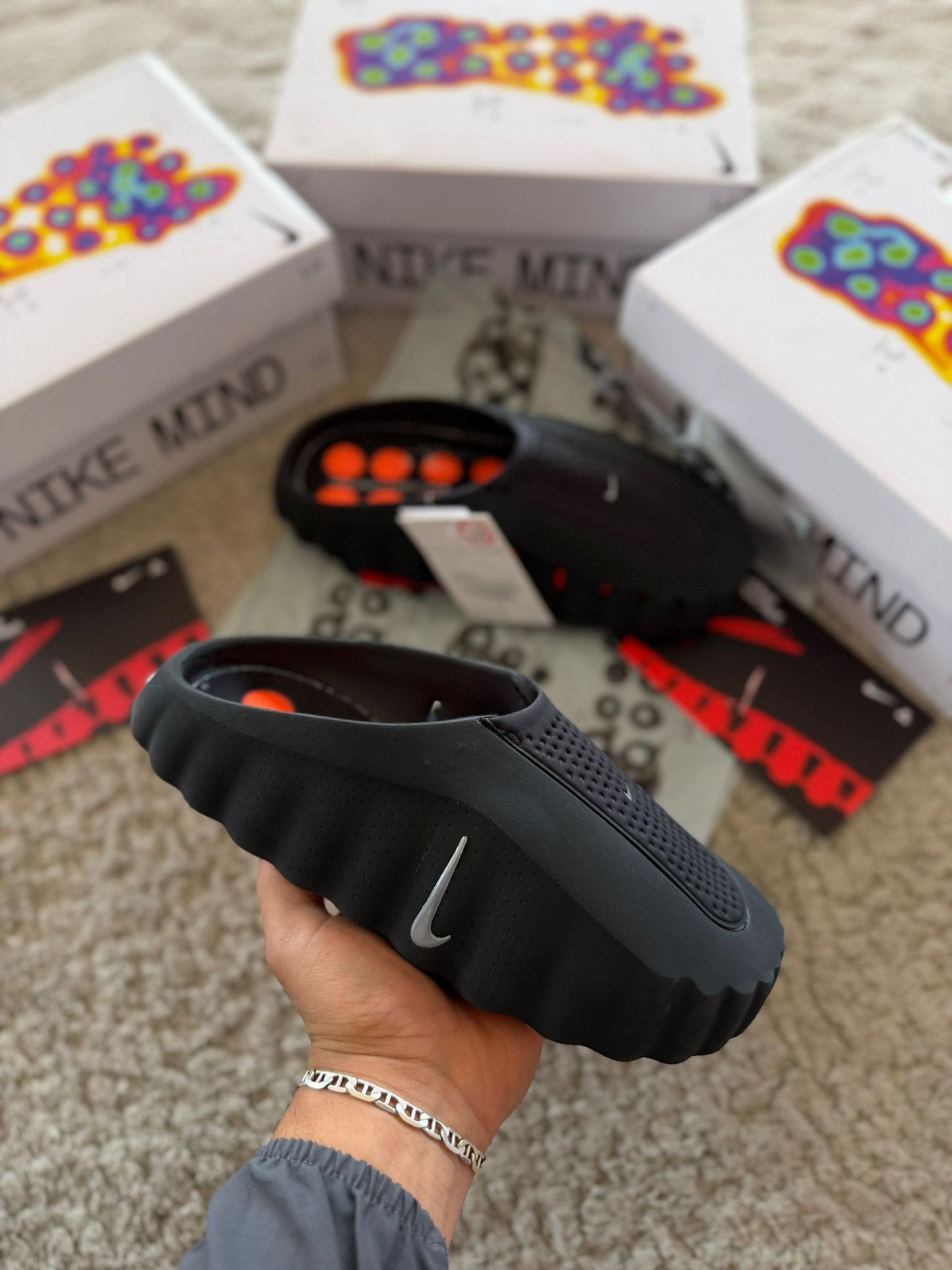 NIK/E MID