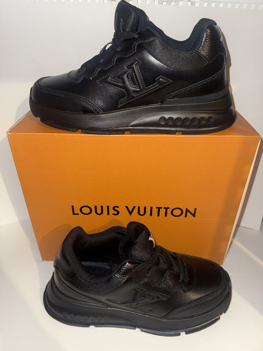 LOUIS VUITT0N CLASSIC