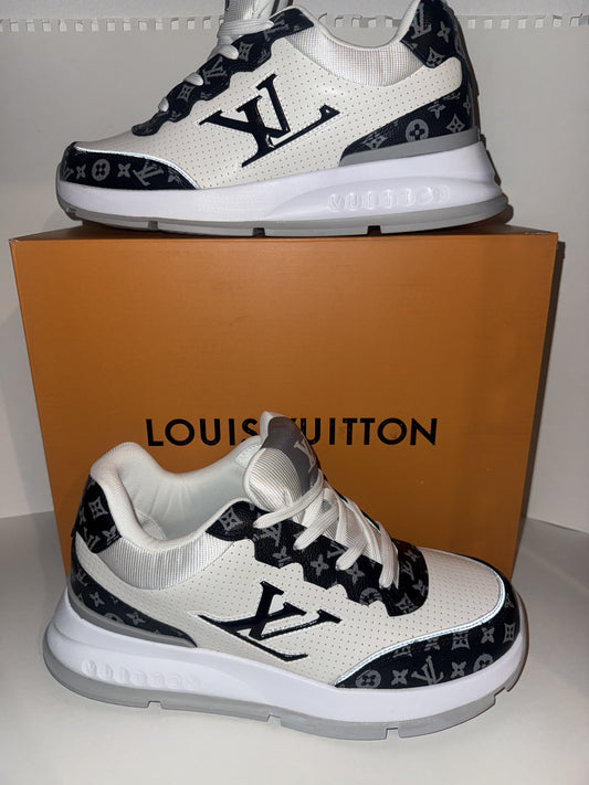LOUIS VUITT0N CLASSIC