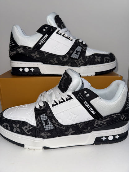 LOUIS VUITT0N TRAINER